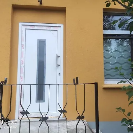 Апартаменты Mit Garten In Zentrum
