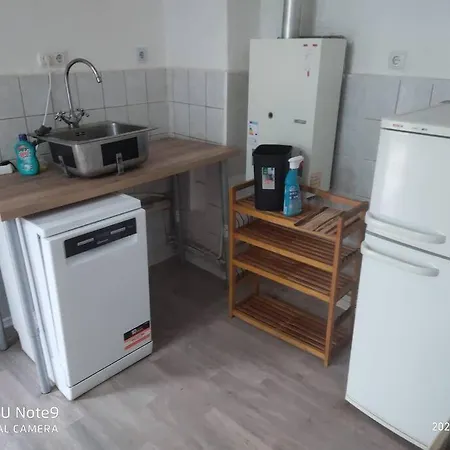 Mit Garten In Zentrum Апартаменты *
